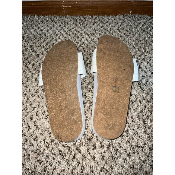 Ccocci white‎ slide sandals size 8 - Picture 4 of 5